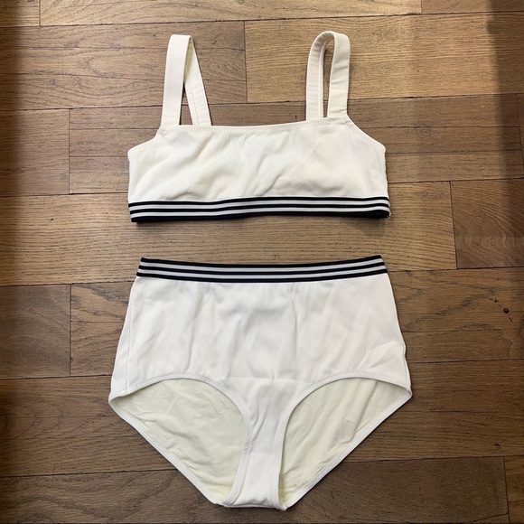 NWT Solid & Striped Madison Bikini Top - Picture 5 of 8